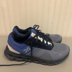 On Running Cloudrunner men’s shoes size 10.5